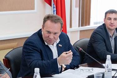 Депутаты поднимут вопрос нехватки рабочих кадров 